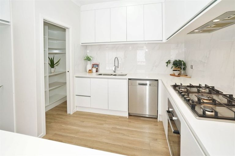 Photo of property in 12 Oolong Court, Huntington, Hamilton, 3210