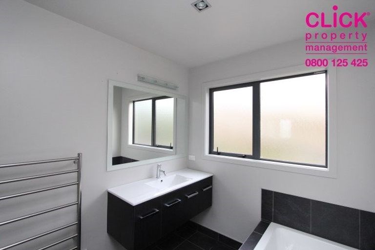 Photo of property in 24 Wills Street, Balaclava, Dunedin, 9011