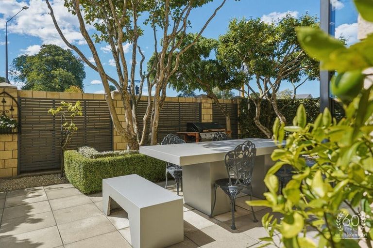 Photo of property in 1 Creyke Road, Ilam, Christchurch, 8041