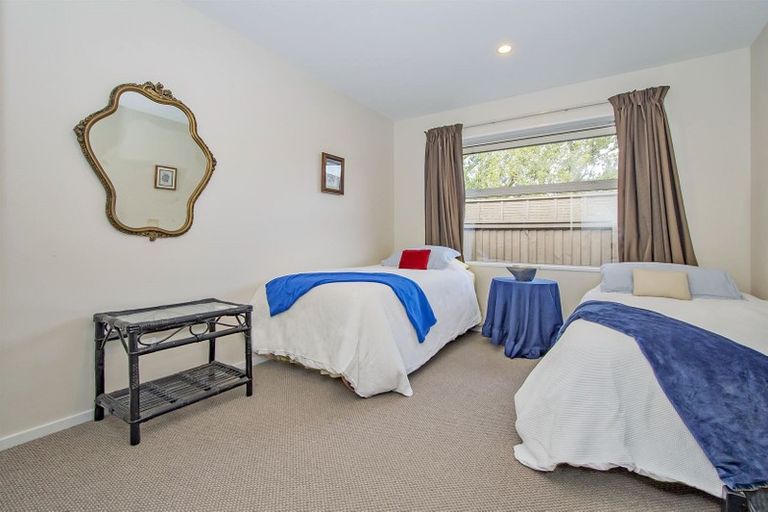 Photo of property in 24 Cairnbrae Drive, Prebbleton, 7604