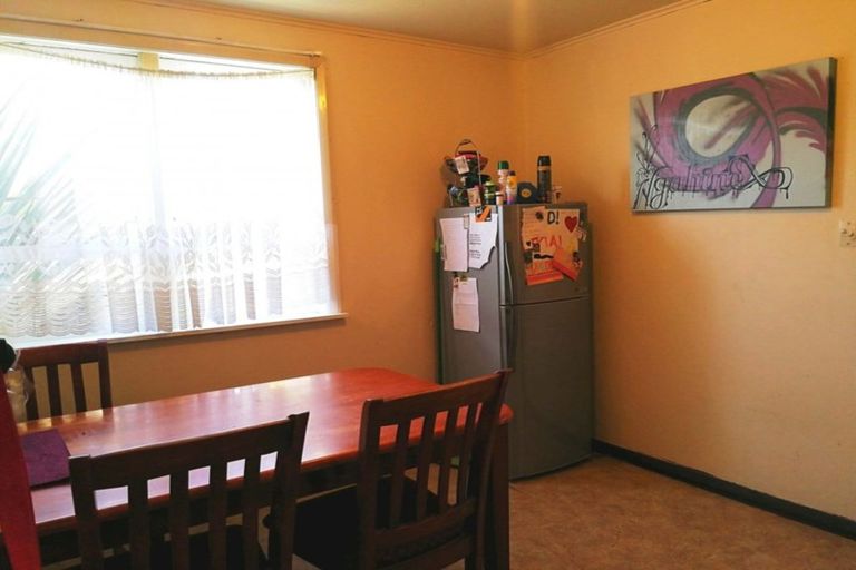 Photo of property in 331 Tui Place, Camberley, Hastings, 4120