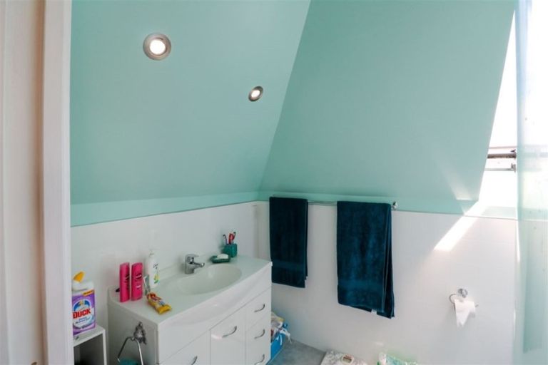 Photo of property in 14 Dampier Street, Oceanview, Timaru, 7910