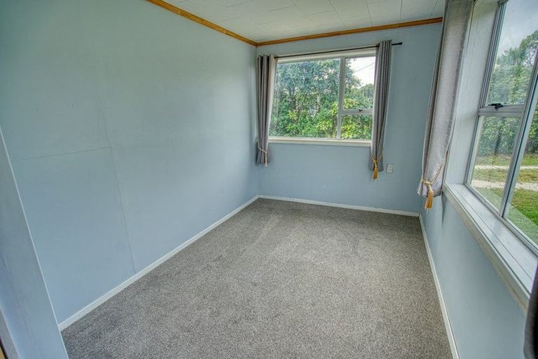 Photo of property in 1307 Coast Road, Nine Mile, Runanga, 7873