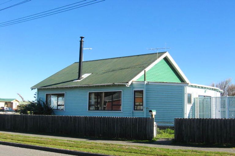 Photo of property in 160 Shakespeare Street, Greymouth, 7805