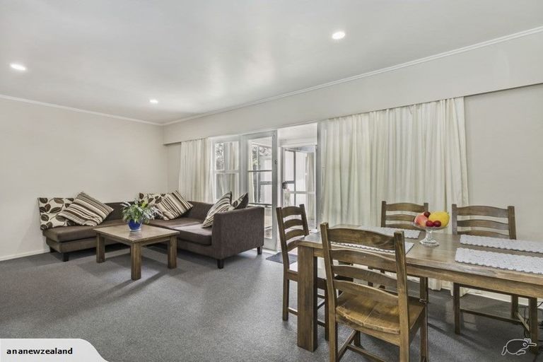 Photo of property in 2/50 Hain Avenue, Mangere East, Auckland, 2024