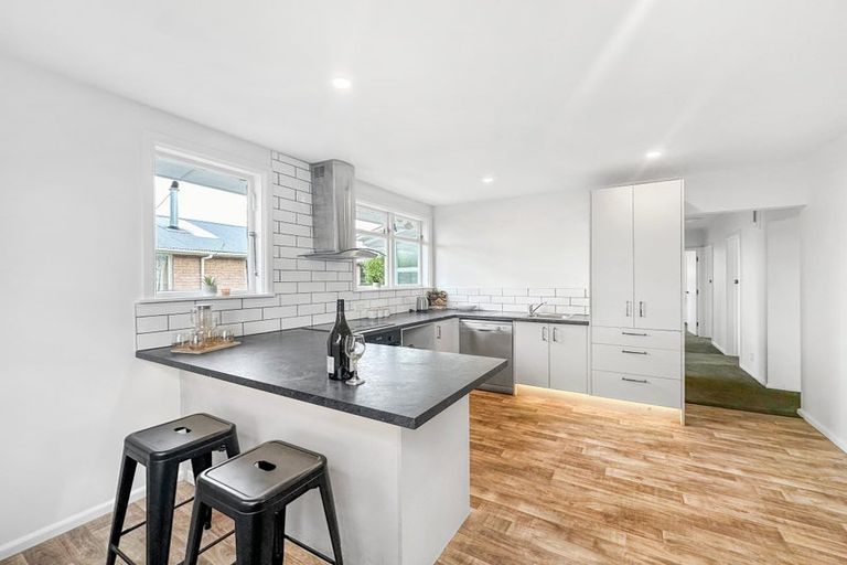 Photo of property in 39 Uxbridge Street, Redwood, Christchurch, 8051