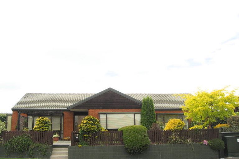 Photo of property in 40 Munro Street, Redwood, Christchurch, 8051