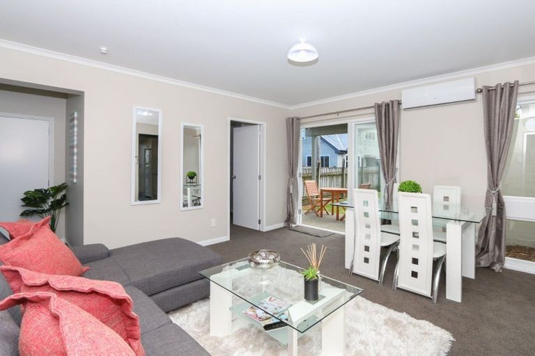Photo of property in 1/23 Campbell Street, Karori, Wellington, 6012