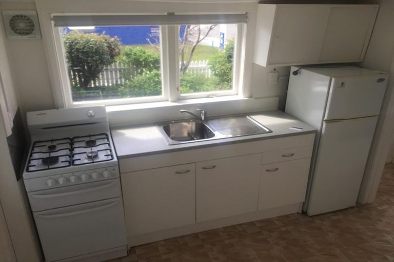 Photo of property in 1 Bidwill Street, Mount Cook, Wellington, 6021