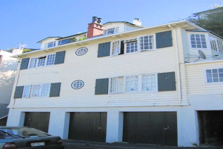 Photo of property in 22a Clifton Terrace, Kelburn, Wellington, 6012