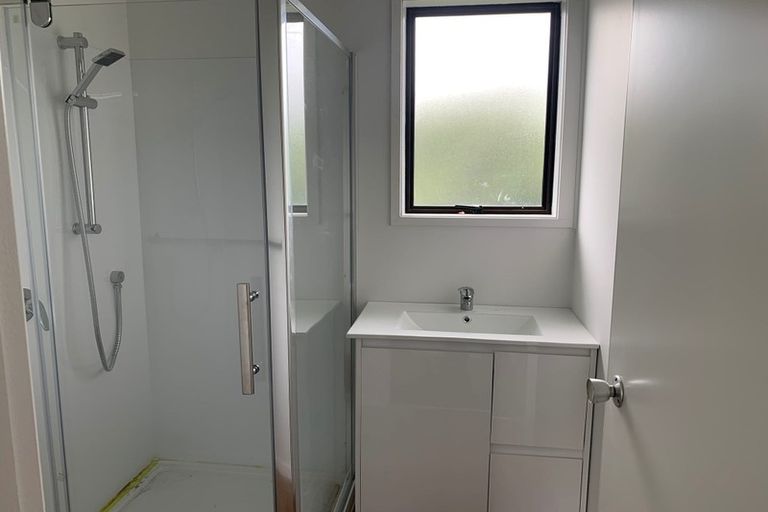 Photo of property in 1/10 Taitimu Drive, Weymouth, Auckland, 2103