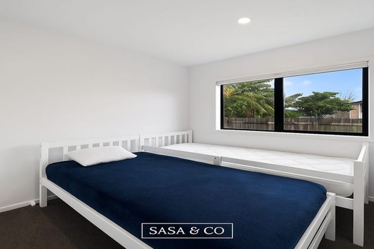 Photo of property in 90 Chelburn Crescent, Mangere East, Auckland, 2024