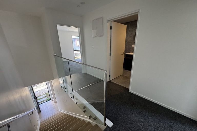 Photo of property in 15 Papa Takaro Lane, Flat Bush, Auckland, 2019