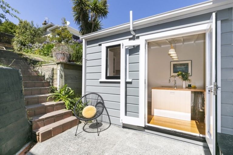 Photo of property in 17 Hamilton Road, Hataitai, Wellington, 6021