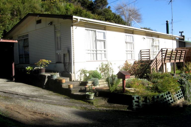 Photo of property in 29 John Street, Stokes Valley, Lower Hutt, 5019