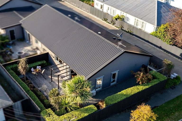 Photo of property in 1/11 Harvey Terrace, Richmond, Christchurch, 8013