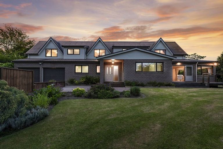 Photo of property in 102 Tricketts Road, West Melton, Christchurch, 7676