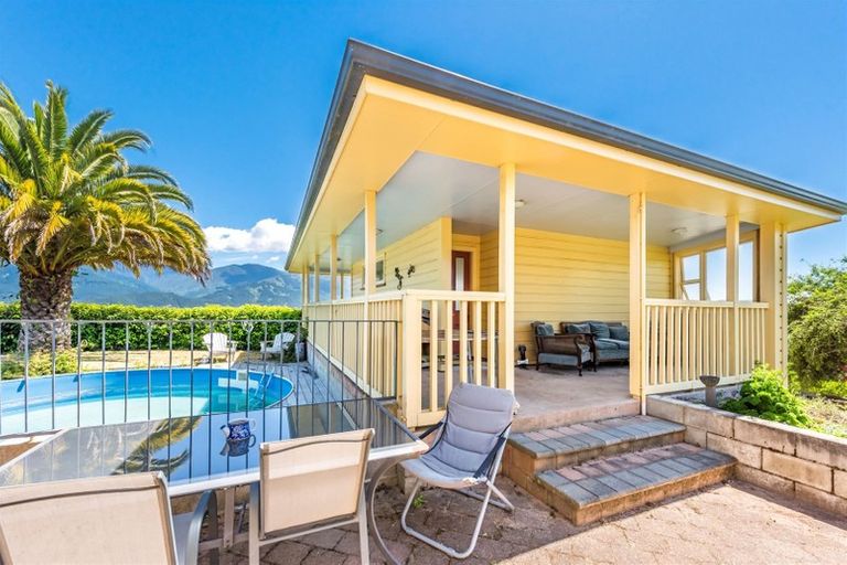 Photo of property in 740 Waiwhero Road, Ngatimoti, Motueka, 7196