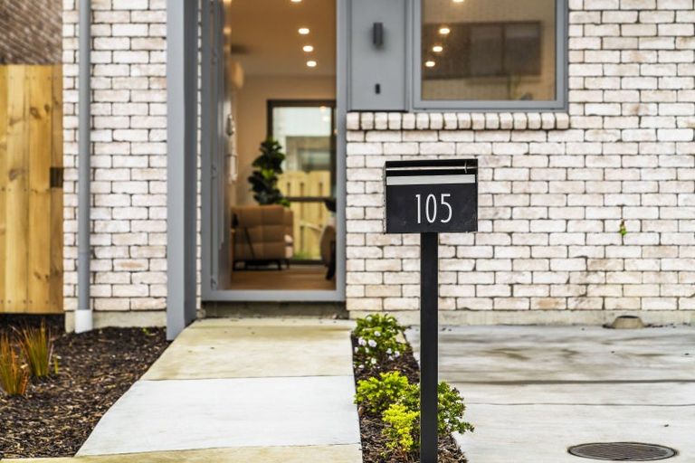 Photo of property in 105 Mangahoe Road, Mount Wellington, Auckland, 1062