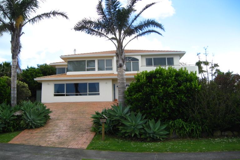 Photo of property in 30 Clansman Terrace, Gulf Harbour, Whangaparaoa, 0930