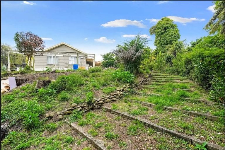 Photo of property in 65 Golding Road, Pukekohe, 2677