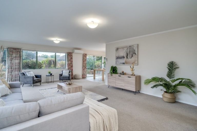 Photo of property in 111 Blake Boulevard, Papamoa Beach, Papamoa, 3118