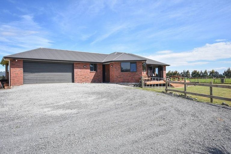 Photo of property in 345 Riccarton Road West, Mosgiel, 9092