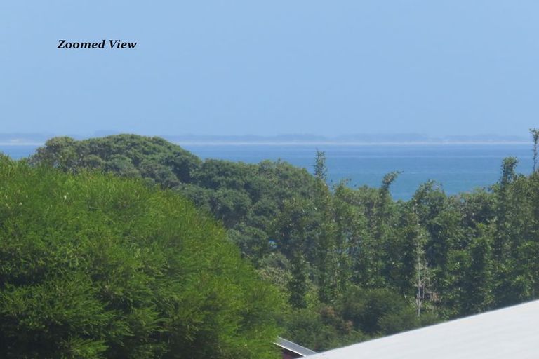 Photo of property in 38 Paradise Road, Coopers Beach, 0420