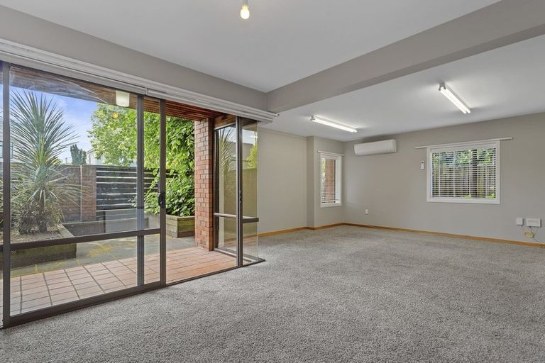 Photo of property in 22 Cashel Street, Christchurch Central, Christchurch, 8013