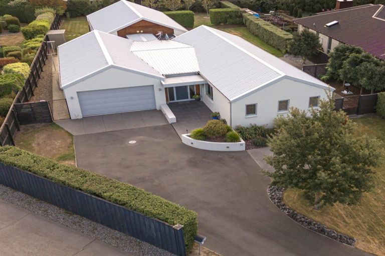 Photo of property in 70 Rotherham Drive, West Melton, 7618