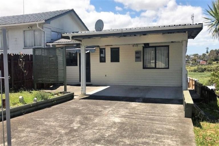 Photo of property in 38 Alabaster Drive, Papatoetoe, Auckland, 2025