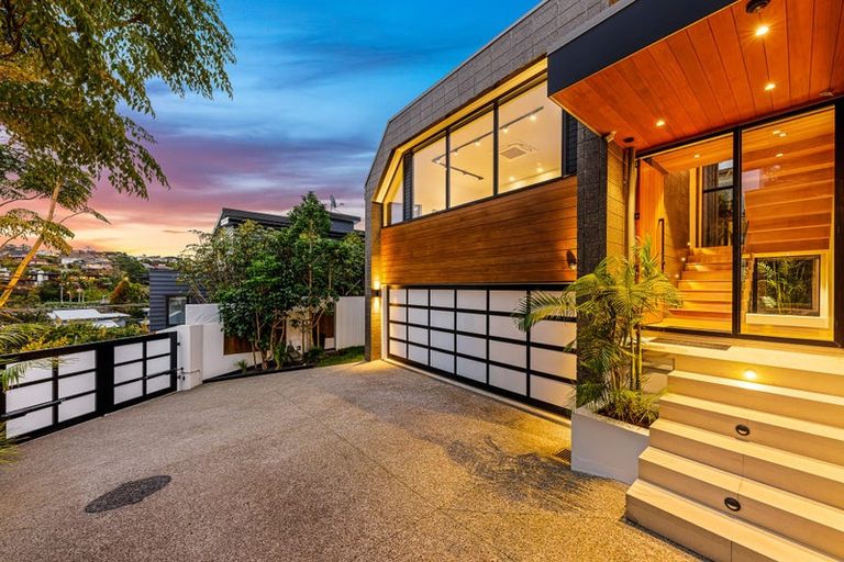 Photo of property in 131a Beach Road, Castor Bay, Auckland, 0620