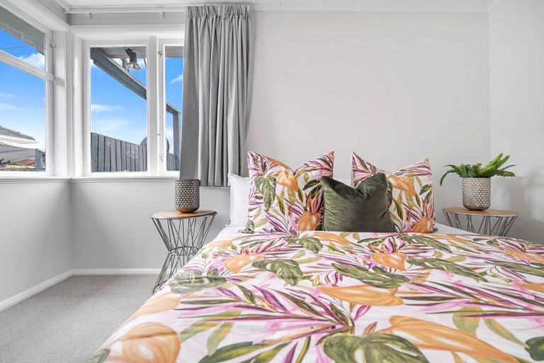 Photo of property in 15 Odette Street, Bader, Hamilton, 3206