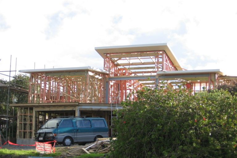 Photo of property in 17 Arohia Place, Snells Beach, 0920