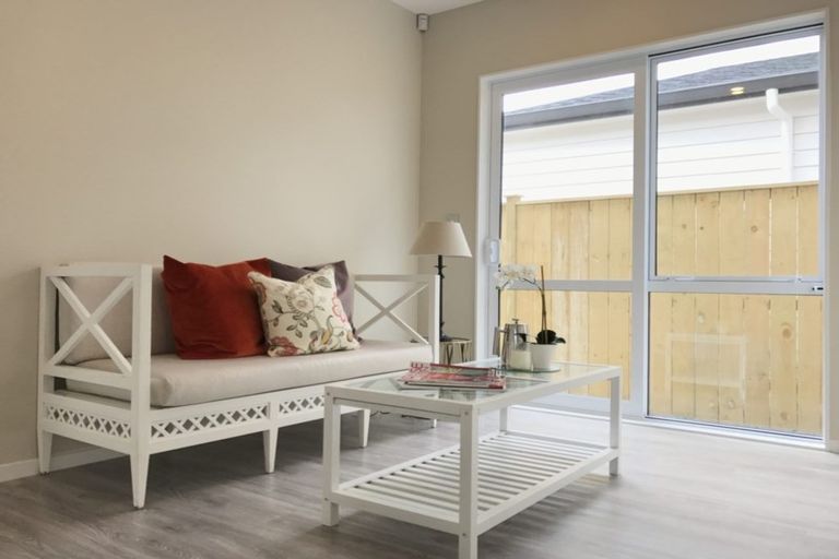 Photo of property in 14 Creggan Crescent, Flat Bush, Auckland, 2019