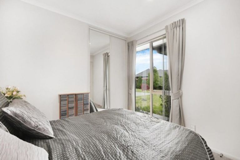 Photo of property in 16 Lynley Drive, West Melton, 7618