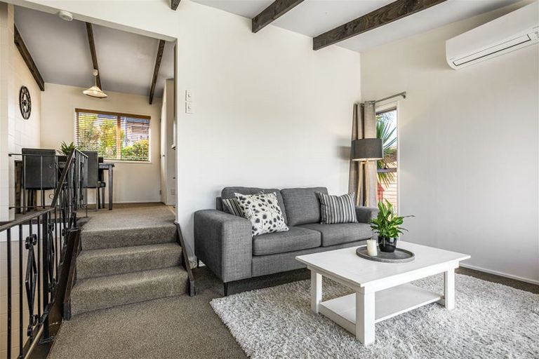 Photo of property in 7/7 Balmain Road, Birkenhead, Auckland, 0626