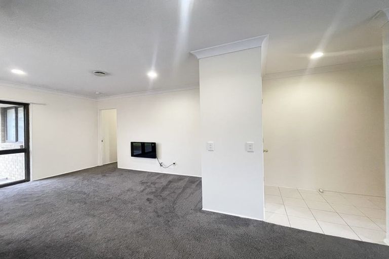 Photo of property in 1/61 Clydesdale Avenue, Somerville, Auckland, 2014