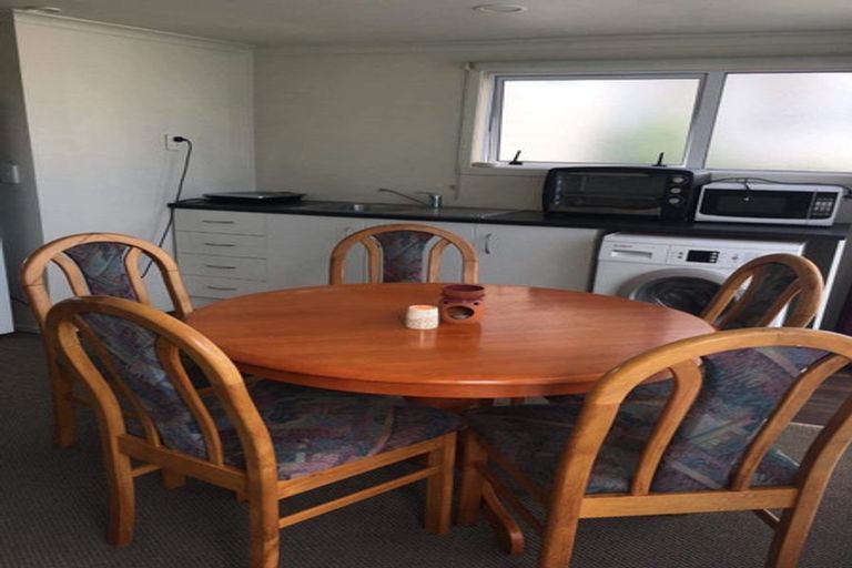 Photo of property in 22a Heath Street, St Andrews, Hamilton, 3200