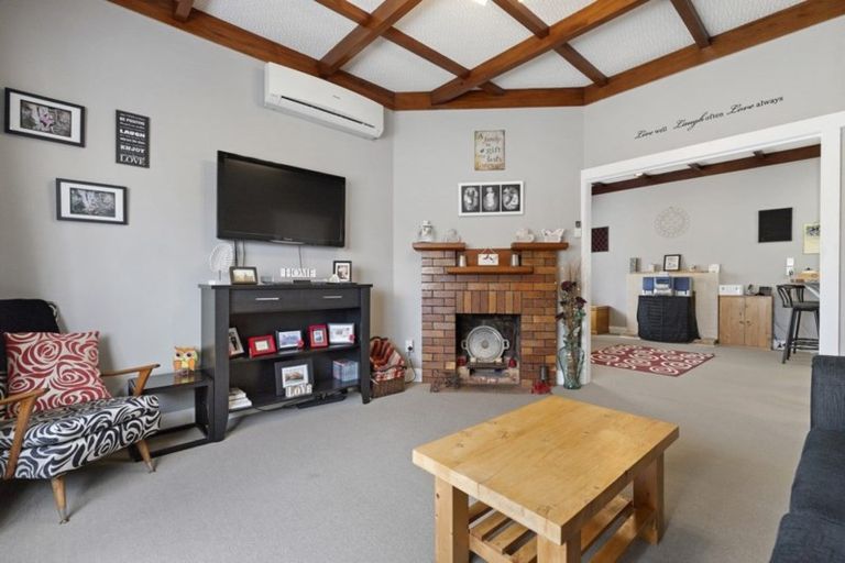 Photo of property in 19 Carlyle Street, Te Aroha, 3320