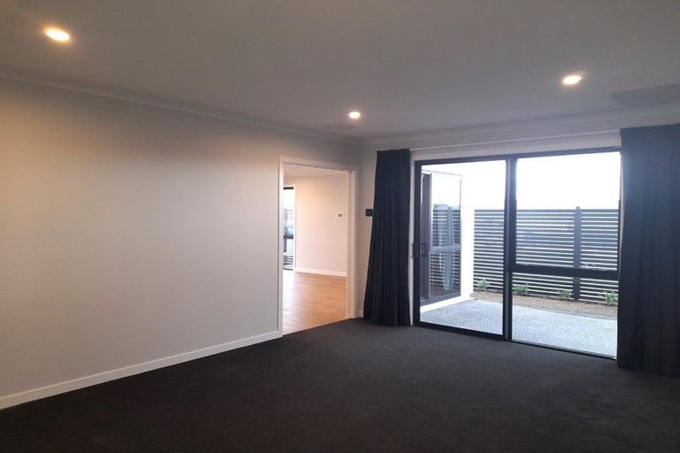 Photo of property in 33 Ngaru Crescent, Wharewaka, Taupo, 3330