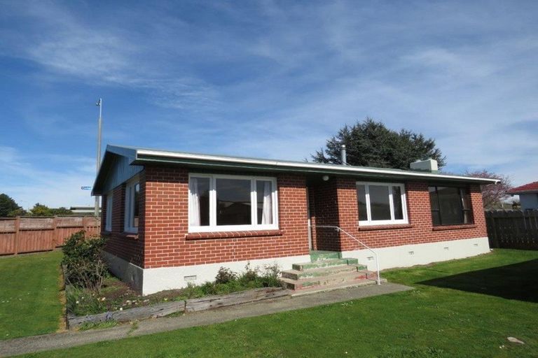 Photo of property in 90 Lime Street, Newfield, Invercargill, 9812