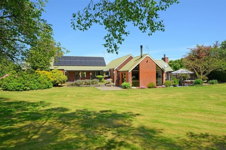 Photo of property in 484 Weedons Ross Road, West Melton, Christchurch, 7675