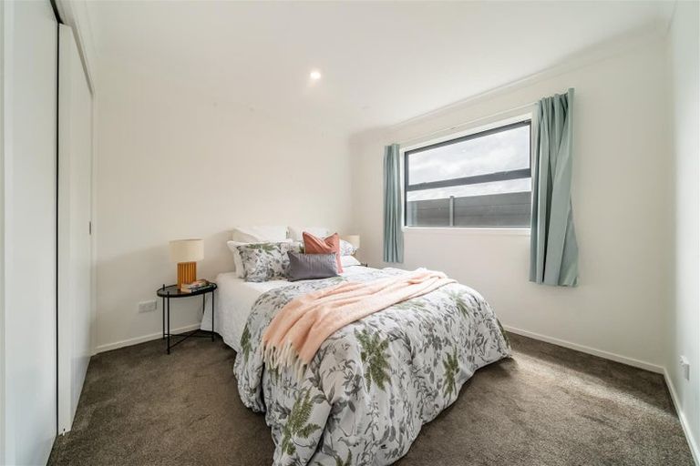 Photo of property in 8 Whitten Way, Wallaceville, Upper Hutt, 5018