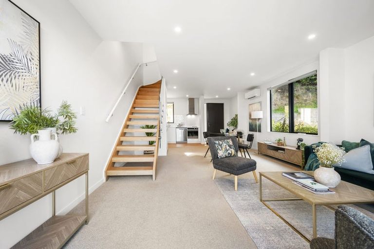 Photo of property in 15/52 High Street, Island Bay, Wellington, 6023