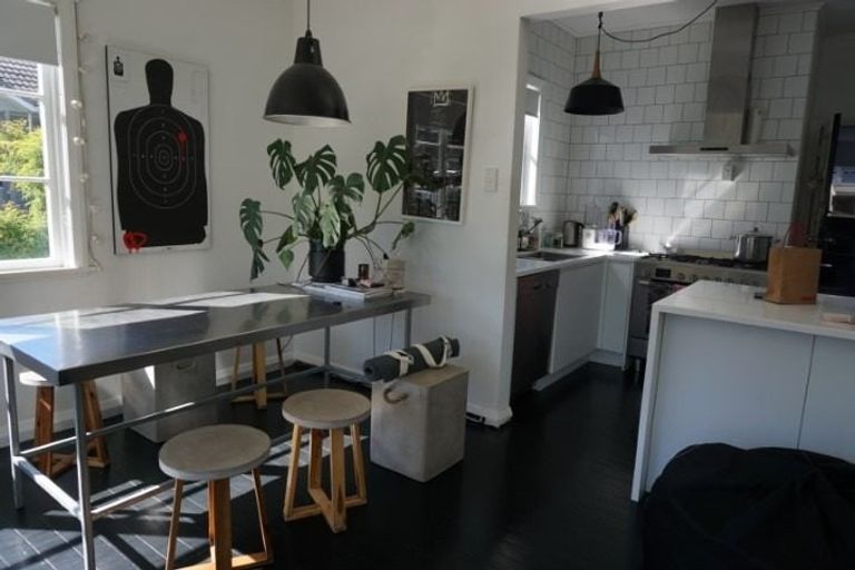 Photo of property in 198b Edgecumbe Road, Tauranga South, Tauranga, 3112