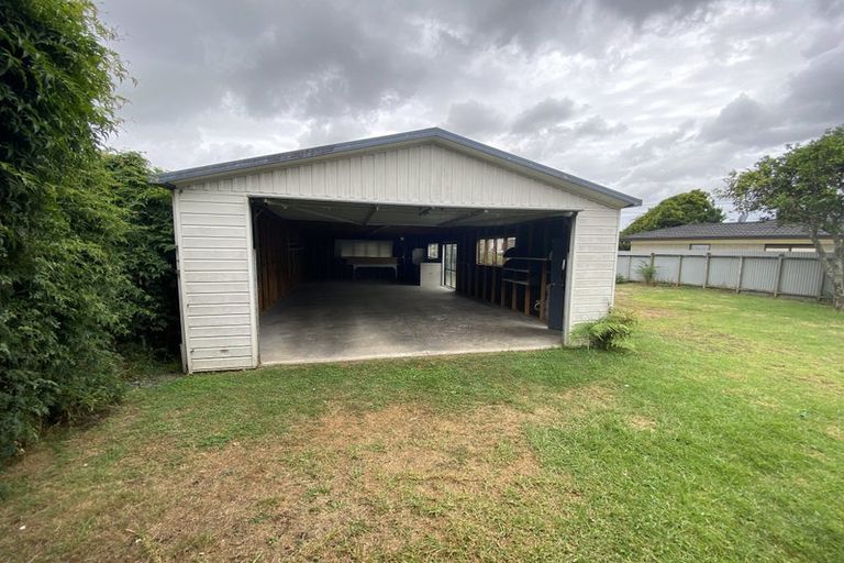 Photo of property in 30 Willis Road, Papakura, 2110