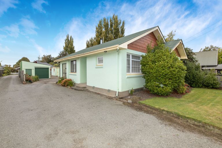Photo of property in 1/33 Meadow Street, Papanui, Christchurch, 8052