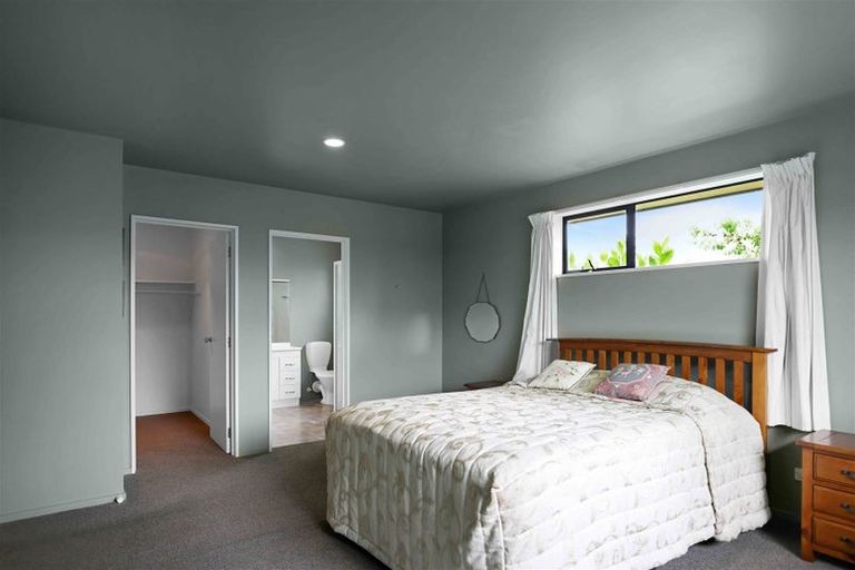 Photo of property in 17 Thomson Street, Tinwald, Ashburton, 7700