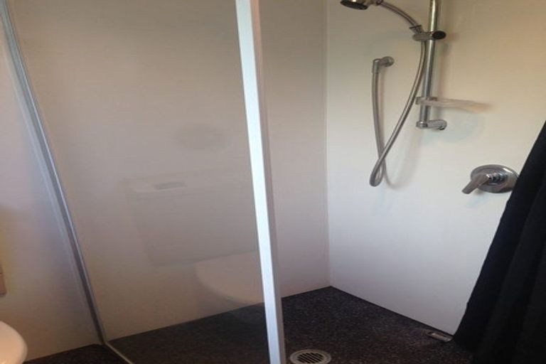 Photo of property in 7 Tensing Place, Sockburn, Christchurch, 8042